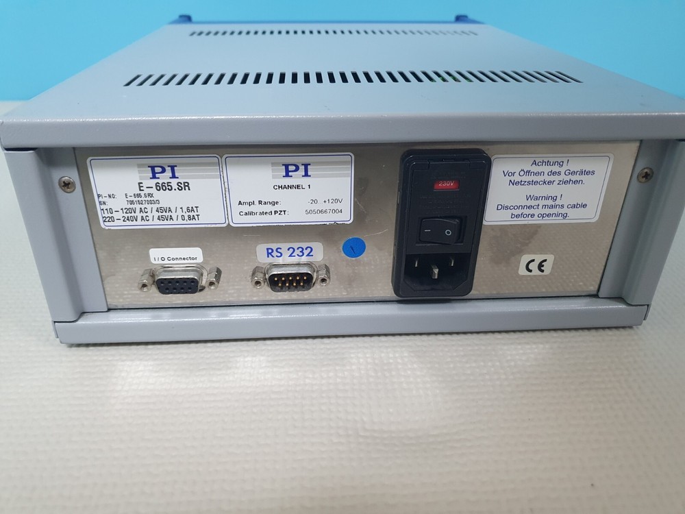 1PC PI E-665.XR E-655.SR LVPZT-AMPLIFIER / SERVO