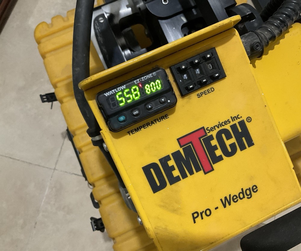Demtech VM-20 Pro-Wedge USED Bonding Machine Working 120V Plus Original Box