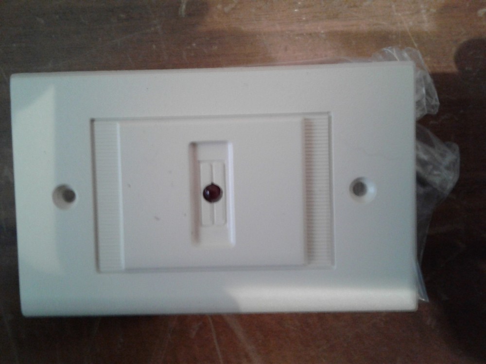 "NEW" System Sensor Remote LED Annunicator Model RA400Z