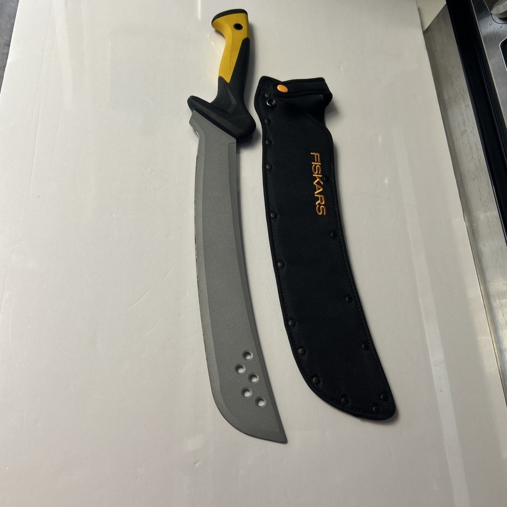 Fiskars 24" Machete