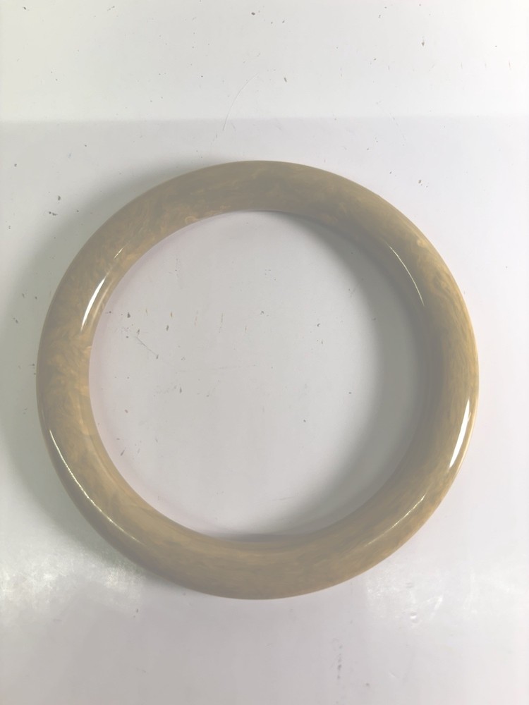 Vintage Beige Bakelite Bangle Bracelet