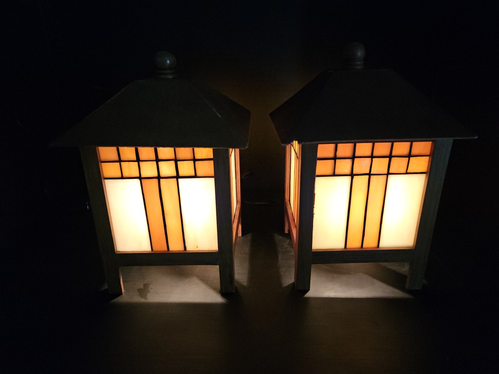 Stained Glass/Wooden Table Lamps Inspired by Frank Lloyd Mission Style Art Set