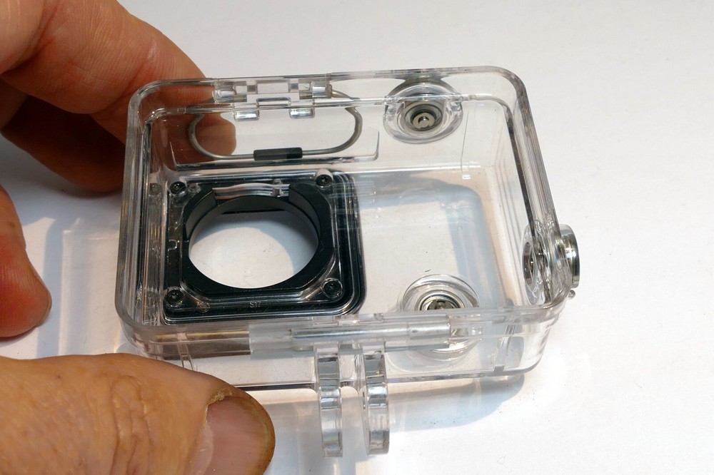 GoPro plastic waterproof hard housing Case missing back plate