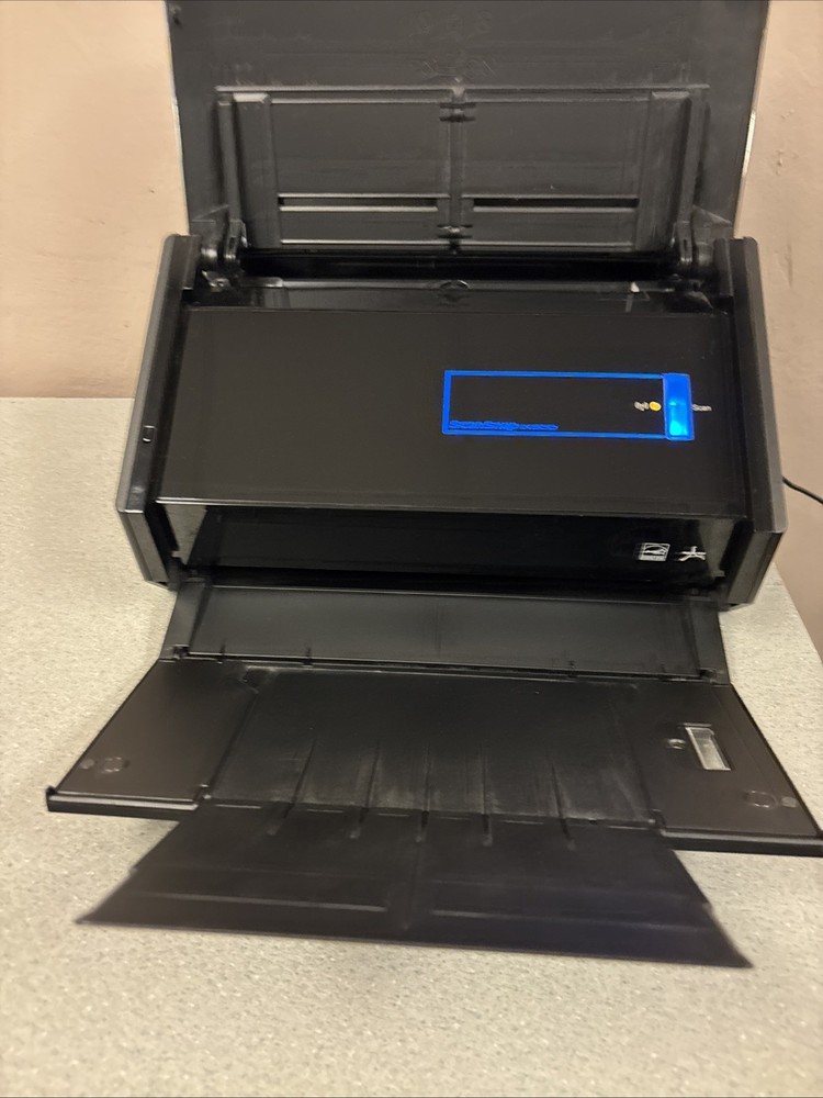 Fujitsu ScanSnap iX500 Document Scanner - Working