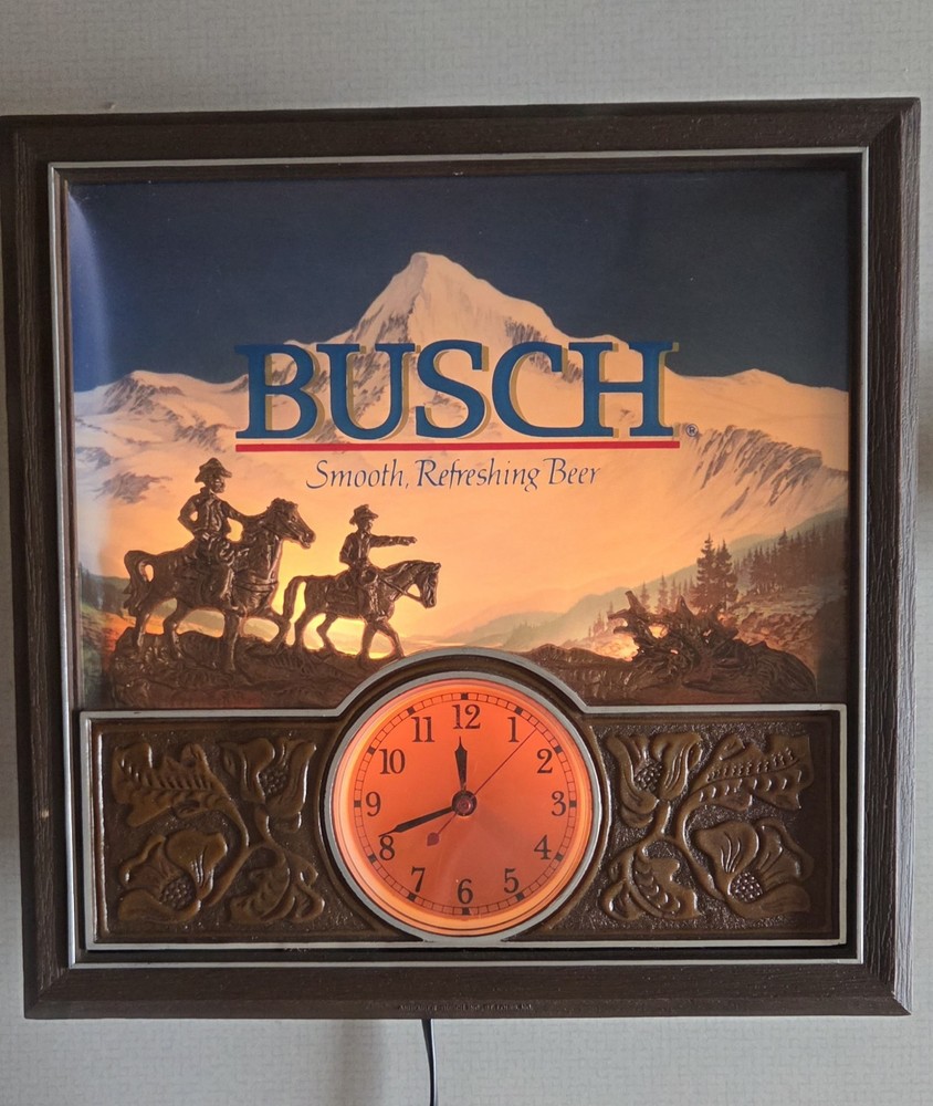 1981 Vintage Busch Beer Western Theme 3D Wall Clock