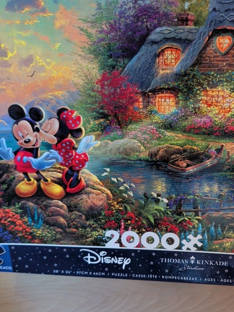 Thomas Kinkade Studios 2000pcs. Disney Mickey & Minnie jigsaw puzzle