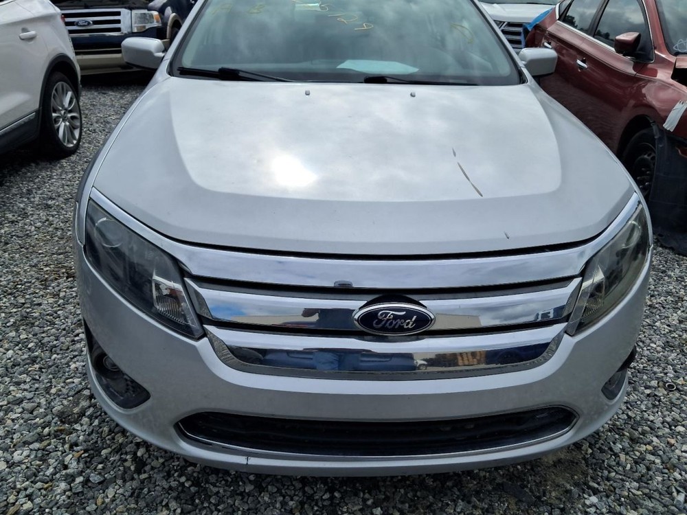 FUSION 2012 Glove Box 4815711