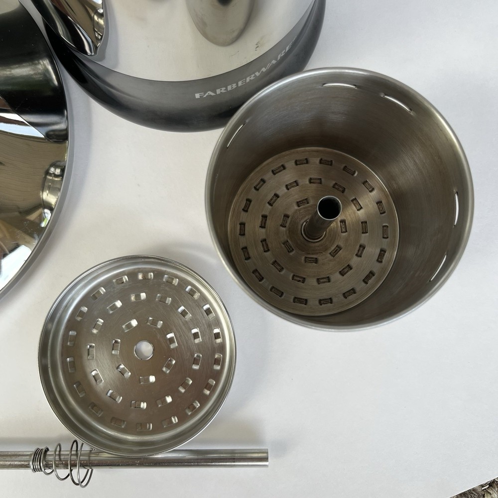 Farberware Millennium 2-12 Cup Cordless Programmable Percolator FCP512 READ