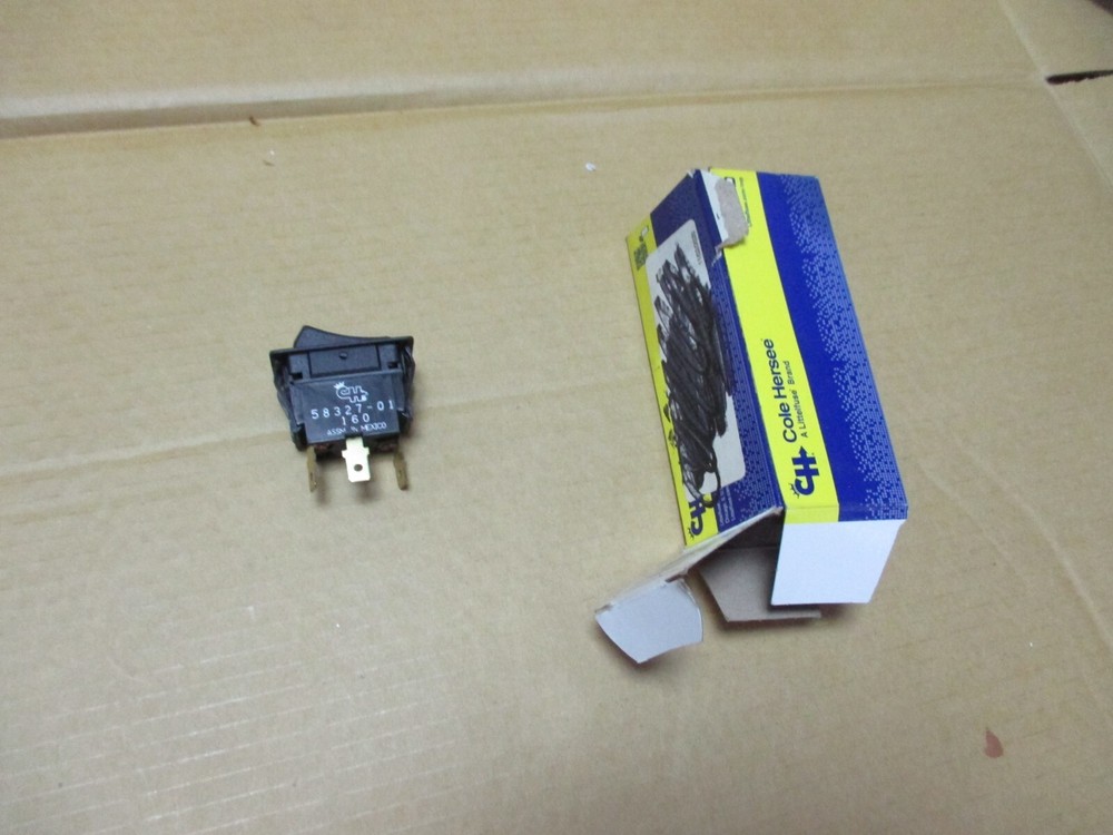 58327-01 COLE HERSEE LIGHTED SWITCH NEW