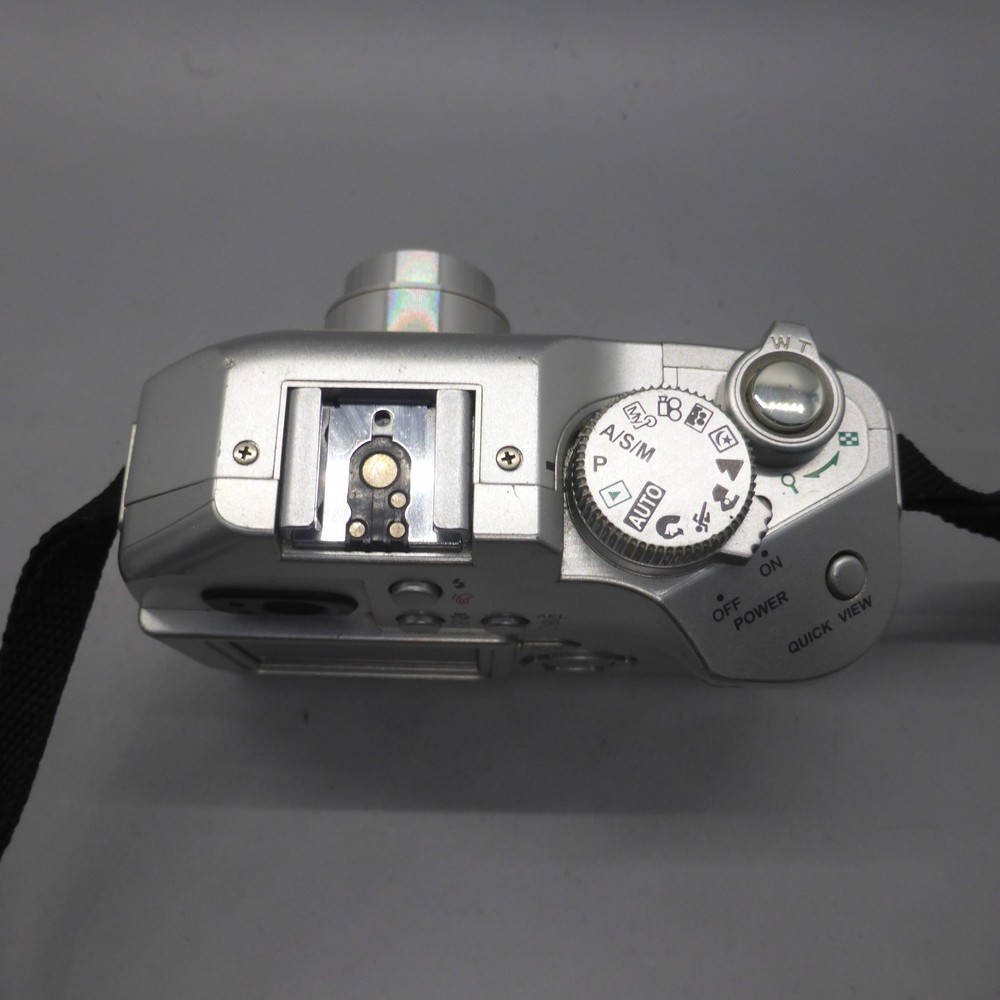 Olympus Camedia C-5000 Zoom 5.0MP Compact Digital Camera Silver Tested