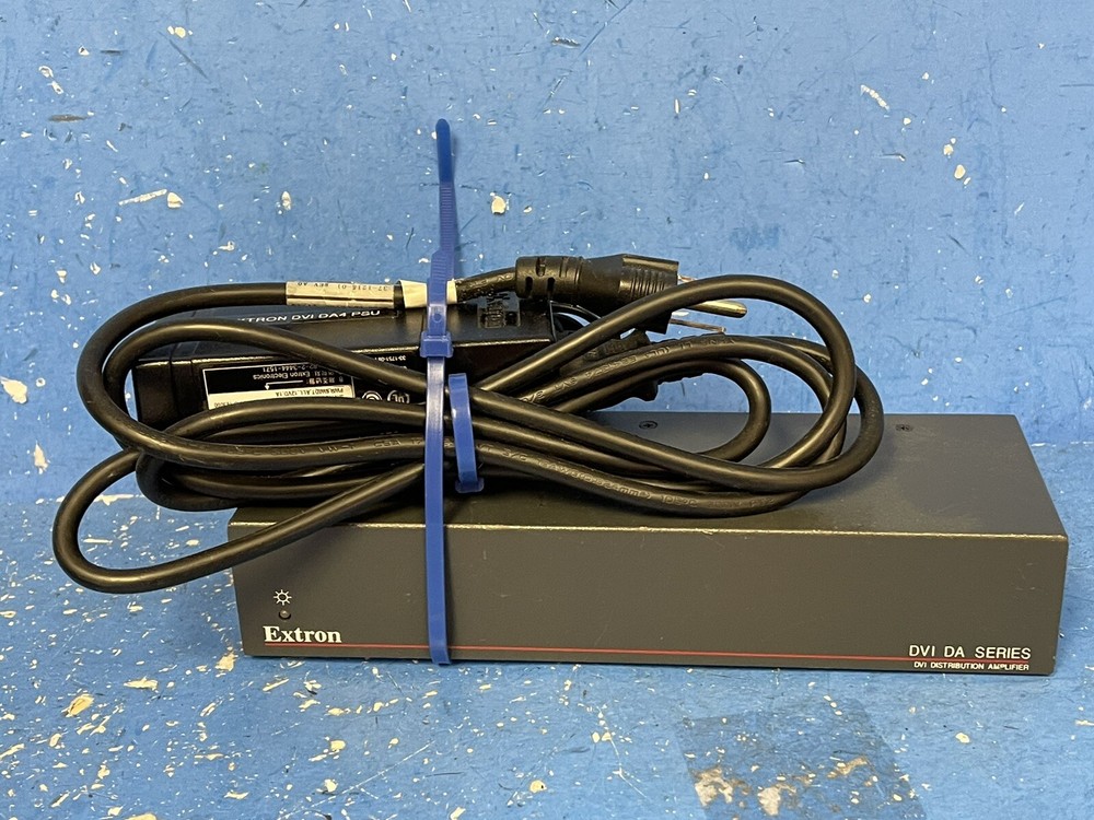 EXTRON DVI DA SERIES DVI DISTRIBUTION AMPLIFIER DVI DA4