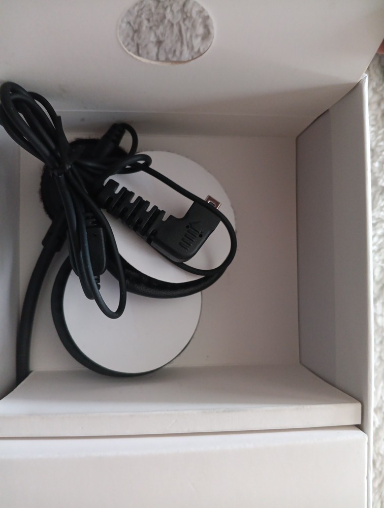 Yideng Motorcycle Bluetooth Headset.
