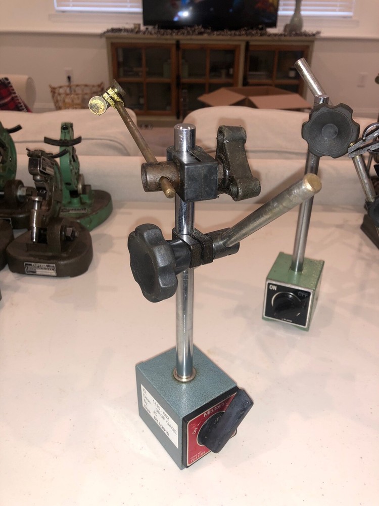 MITUTOYO MAGNETIC TRANSFER INDICATOR STAND CODE NO. 7011 BN