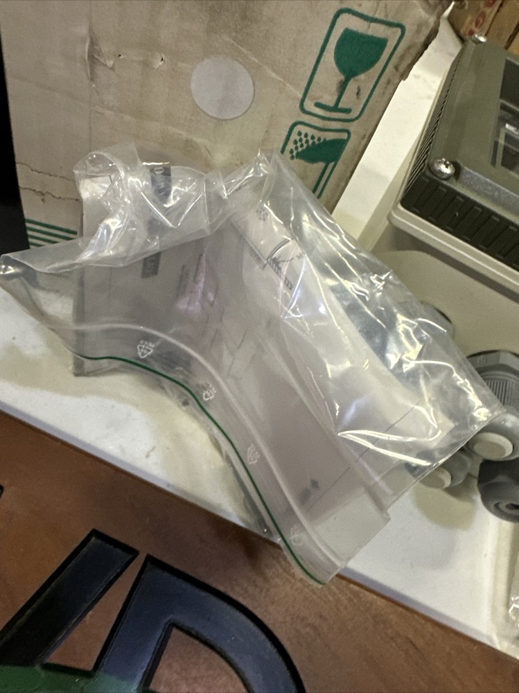 Yokogawa ISC402G-E-1-E/U/PM/Q Inductive Conductivity Transmitter
