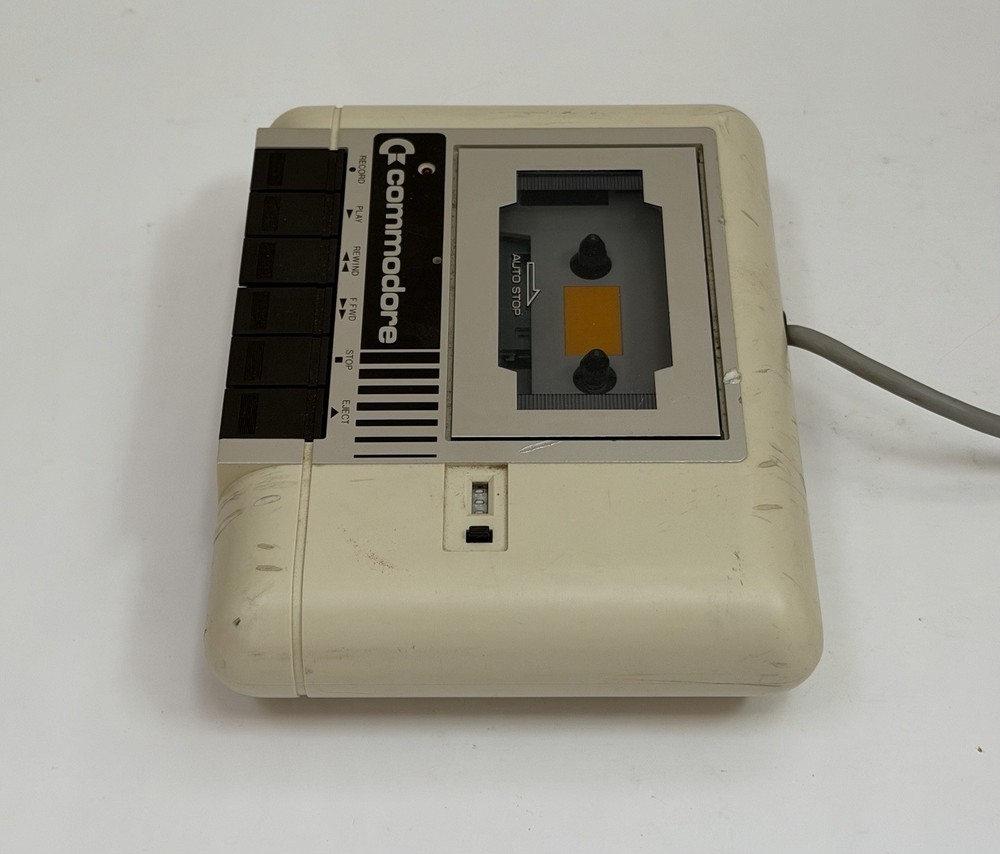 VINTAGE Commodore 64 Datassette 1530 Model C2N Cassette Unit Computer Accessory
