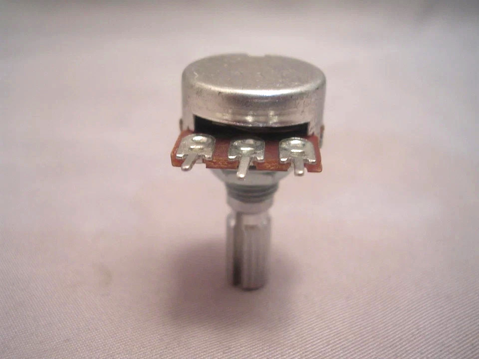 Marshall B10K Mini Amp Pot, 16mm Dia, PC Mount, Linear Taper