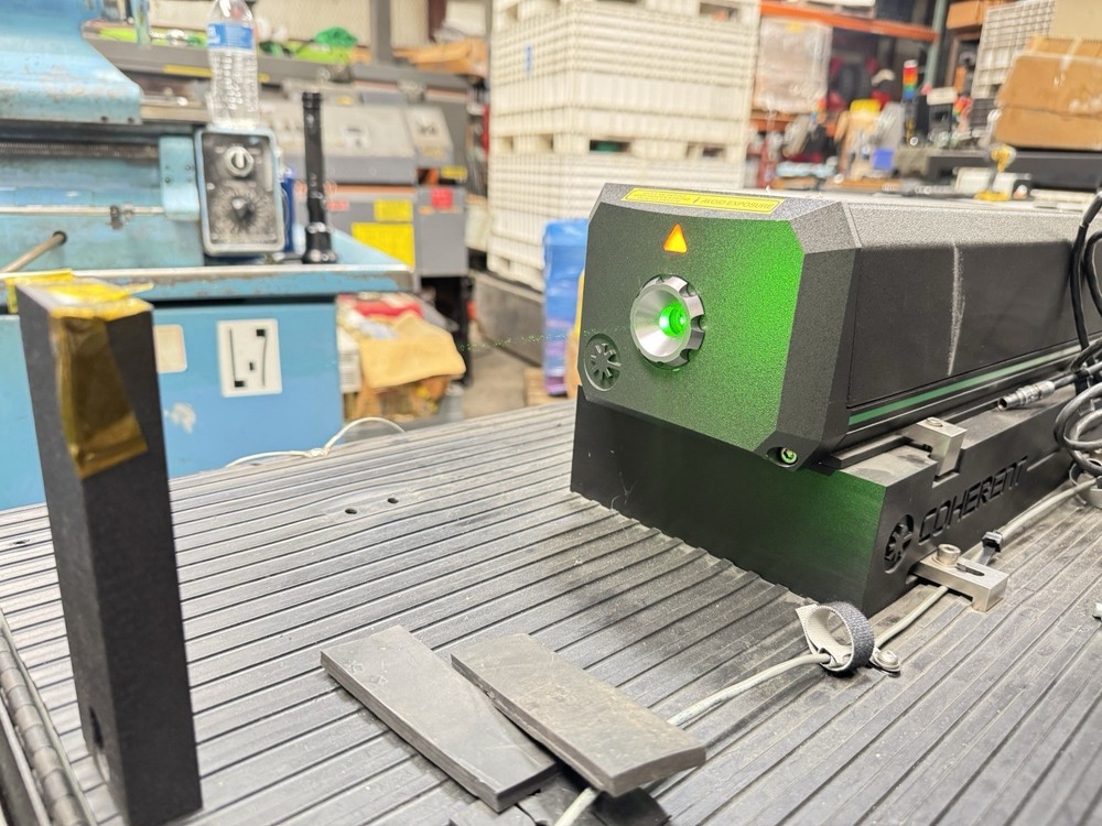 Coherent VERDI-2W Laser System 1124331 with Laser Head,Diode Pumped Solid State