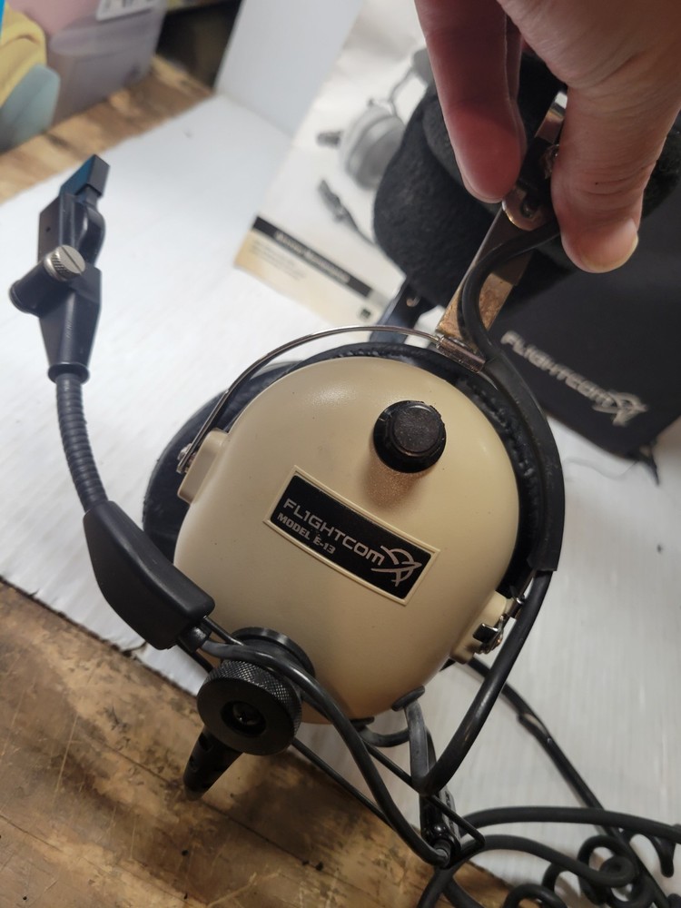 FLIGHTCOM E-13 ANR Active Noise Reduction Military Headset Not Tested