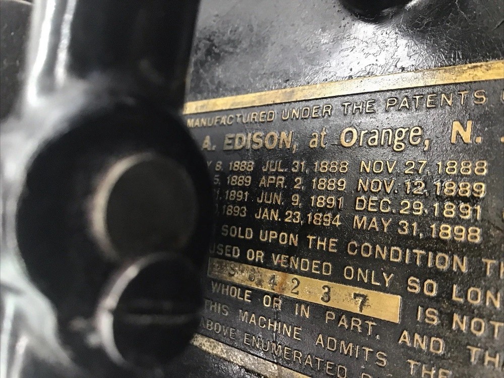 Edison Standard Phonograph Model A cylinder player