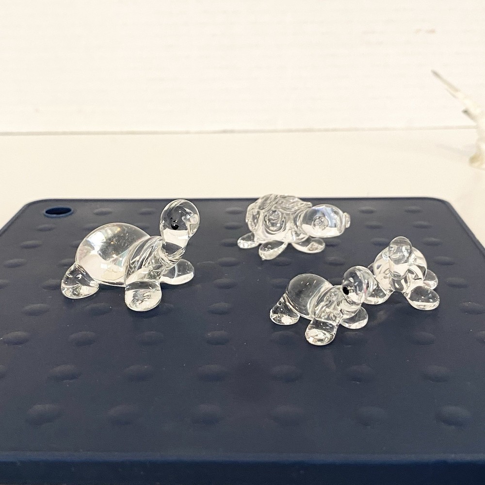 Crystal Glass Tiny Miniature Turtles