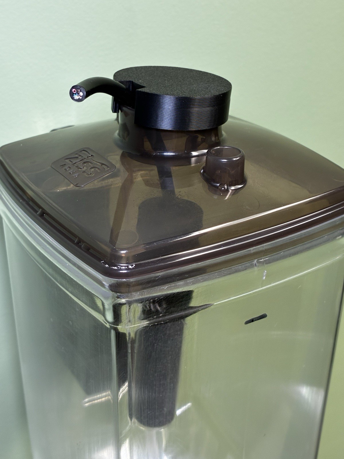 Ziss Brine Shrimp Hatchery (LID CAP) (CAP ONLY) For Use With Heater