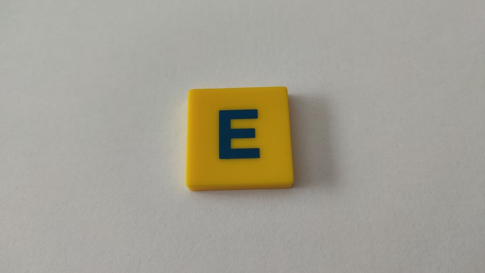 Letter E Spare Part Scrabble Junior Board Game Mattel Games #B82