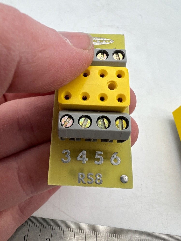 Pair BANNER MA5 Adjustable Delay Module with RS8 Socket Base Logic Board Lot USA