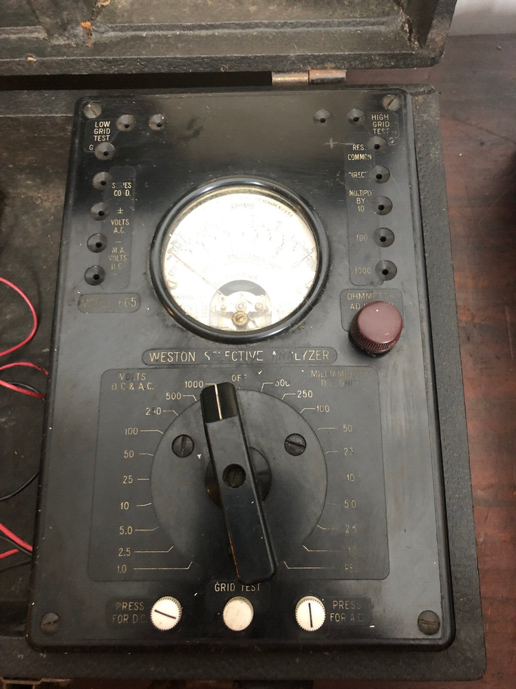 Vintage Weston Selective Analyzer Model 665 and Case