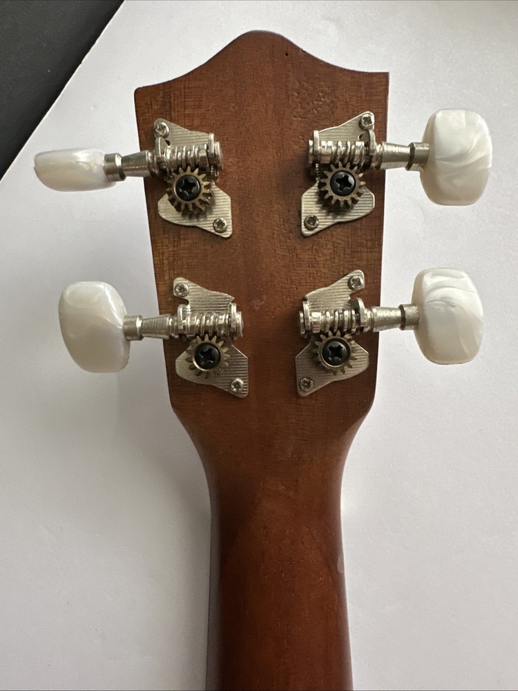 Lanikai LU-11 Ukulele Extra Strings