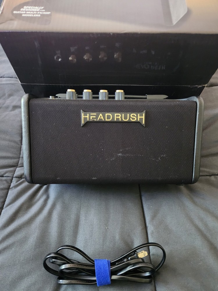 HeadRush FRFR Go 30W Full-Range Flat-Response Rechargeable Amp with Bluetooth