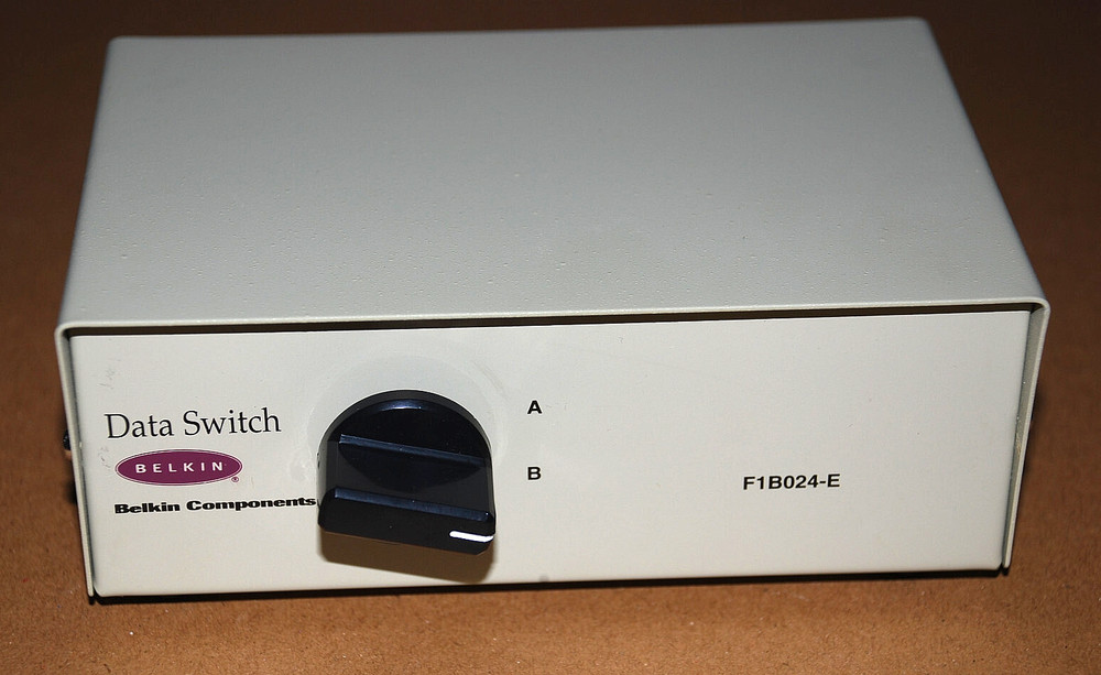 BELKIN Rotary 2 Port Data Transfer Switch F1B024-E Serial Parallel Printer Hub