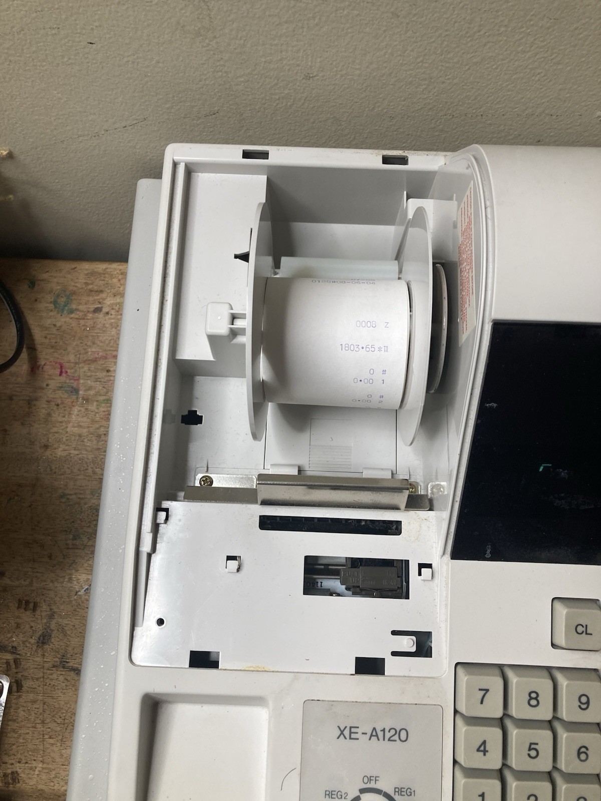 Sharp XE-A120 Electronic Cash Register With Key Cash Drawer Manual