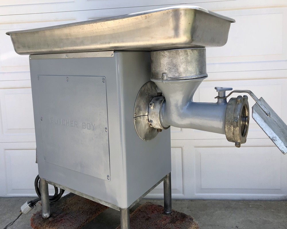 BUTCHER BOY A52 MEAT GRINDER
