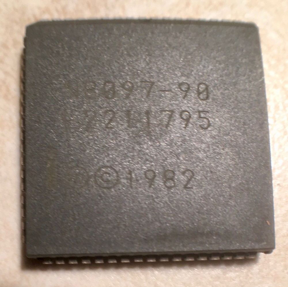 Intel N8097-90 8097 16 Bit Microcontroller - NOS