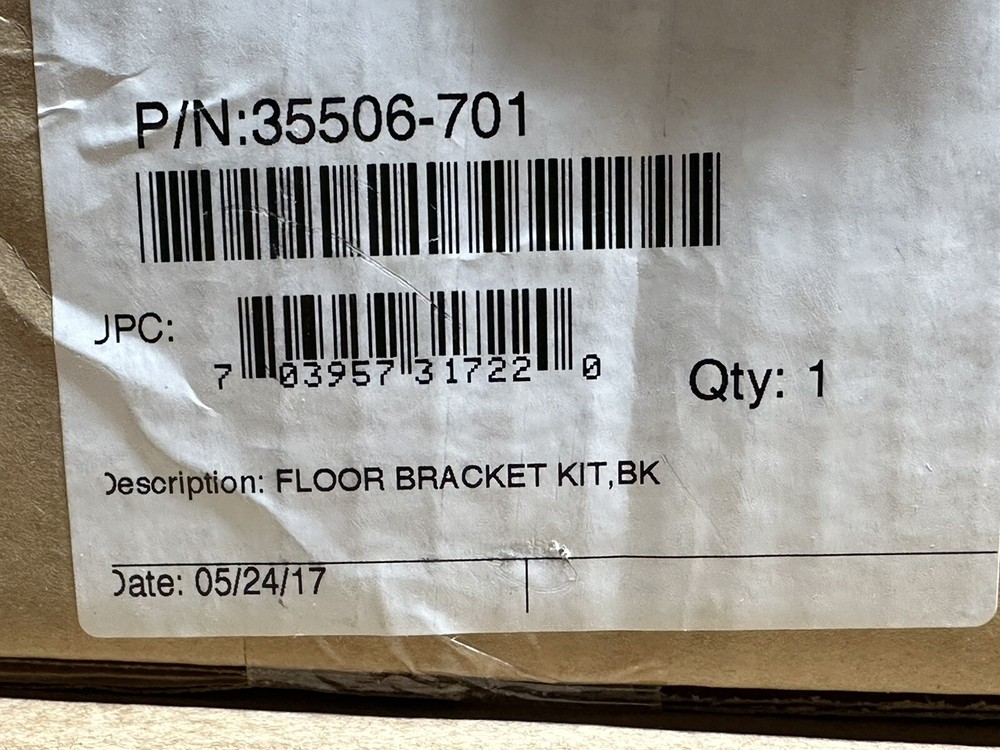 Chatsworth 12pc Floor Bracket Kit 35506-701 For Evolution Vertical Cable Manager