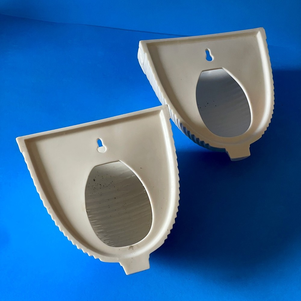 Art Deco Fine White Ceramic Sconces 1930s