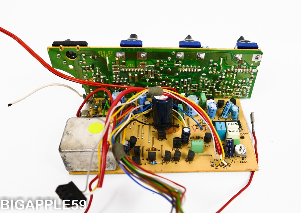 Left Side Controls For Grundig Satellit 500 Shortwave AM FM Radio Receiver
