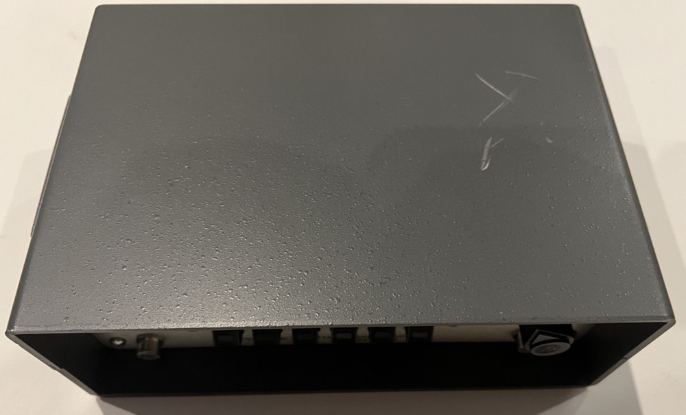 Trilithic Portable Signal Source model 9558