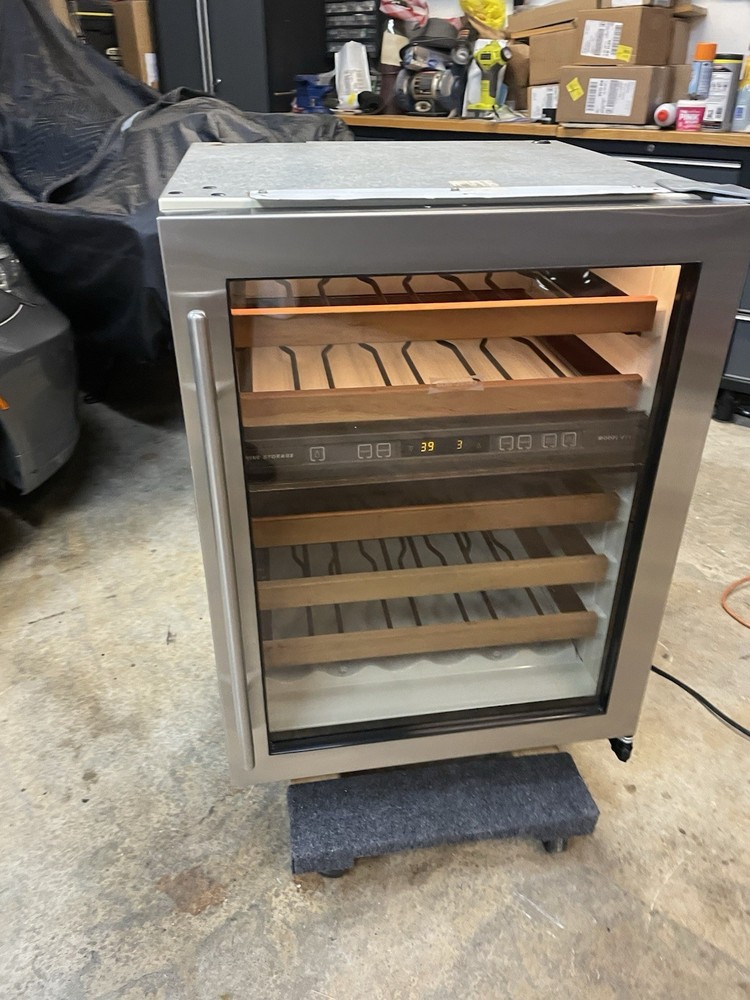SUB ZERO WINE COOLER 424G