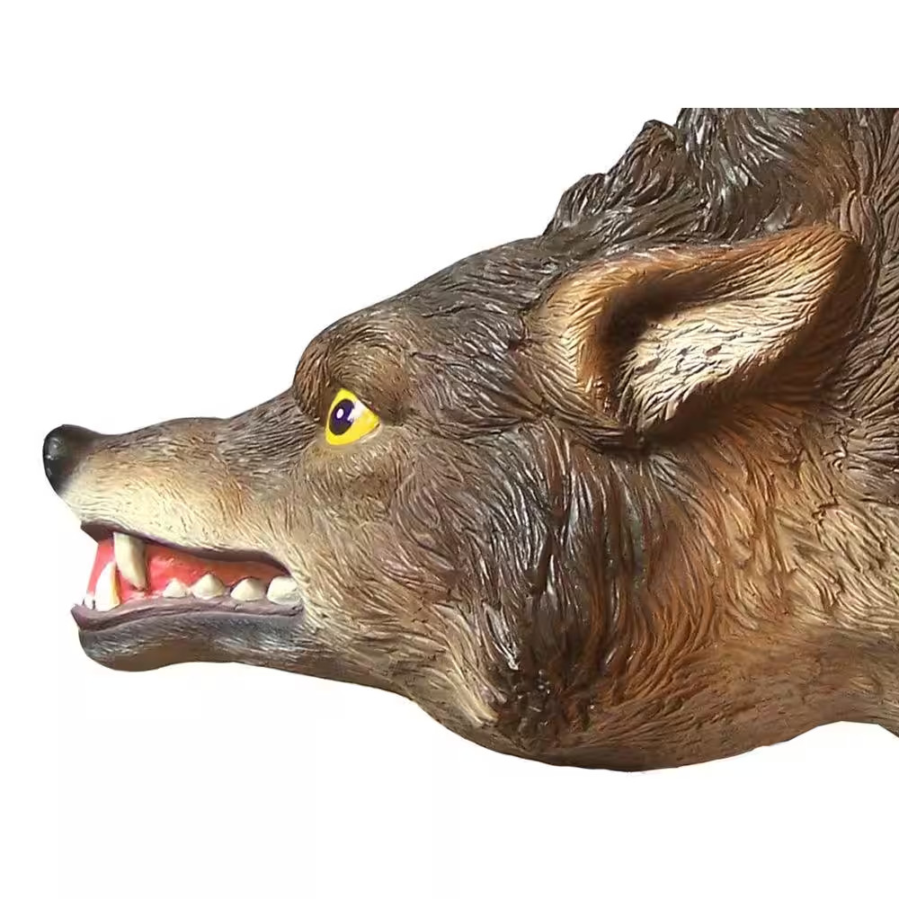 Wind Movement 3-D Coyote Replica