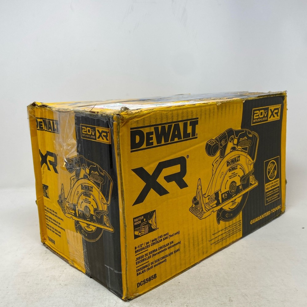 DEWALT 20V MAX XR 6-1/2" Brushless Circular Saw DCS565B Tool Only