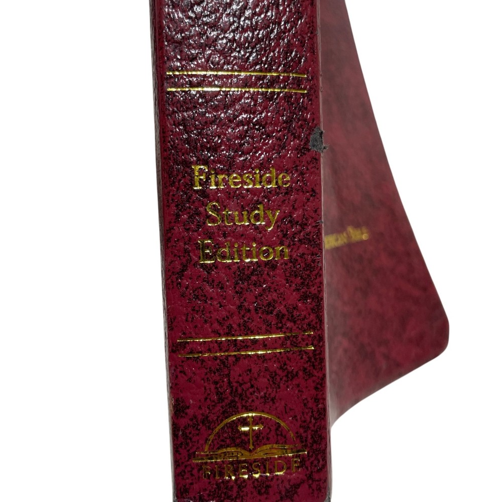 Bible Fireside Study Edition (some markings) Leather bound