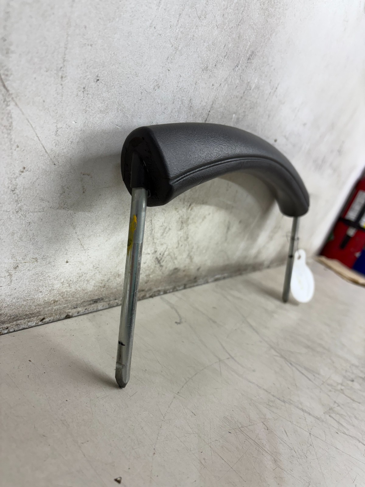 2003 CHEVROLET SILVERADO DASH GRAB HANDLE