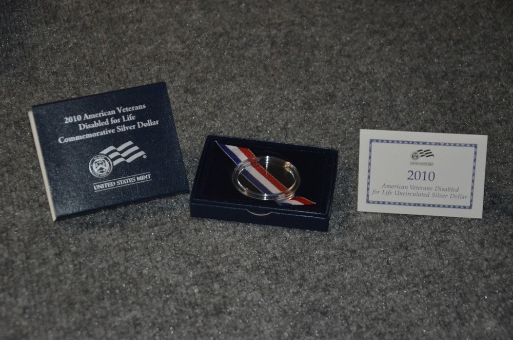 *Empty Box* For 2010-W Unc Comm. Disabled Veterans Silver Dollar w/ Capsule