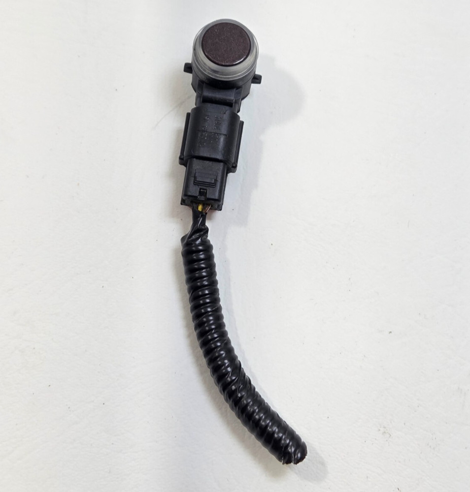 GM CHEVY Parking Sensor Distance Control Sensor 23148342 OEM