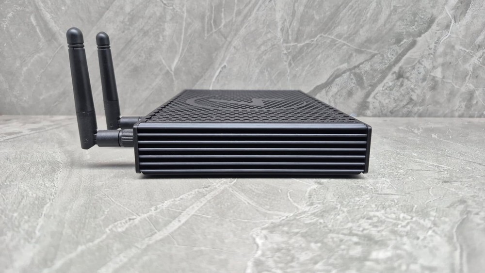 Control 4 Home Automation System Controller(C4-EA1)-Black