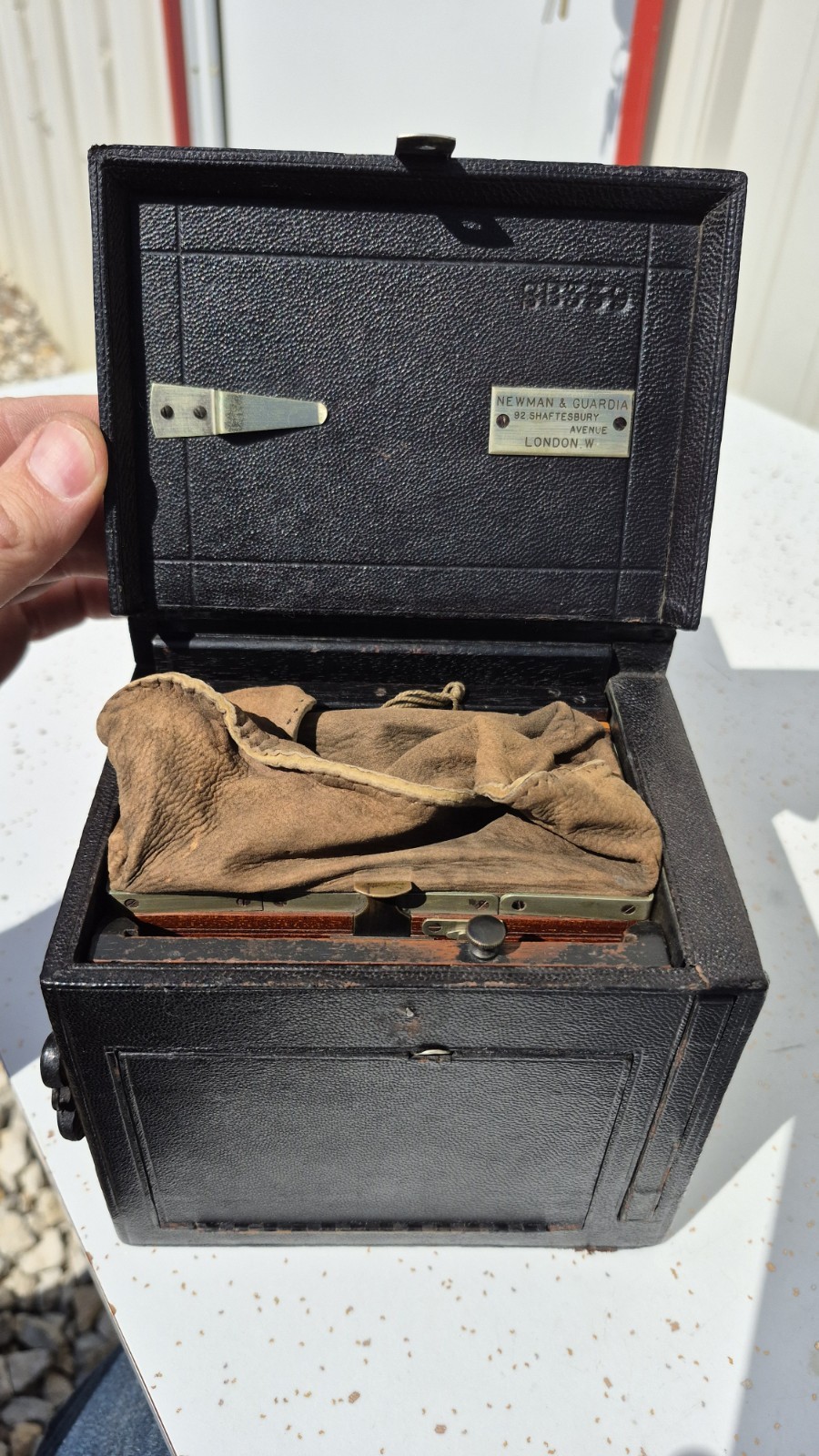 Newman & Guardia Universal Pattern B Box camera Richard Keene Derbyshire