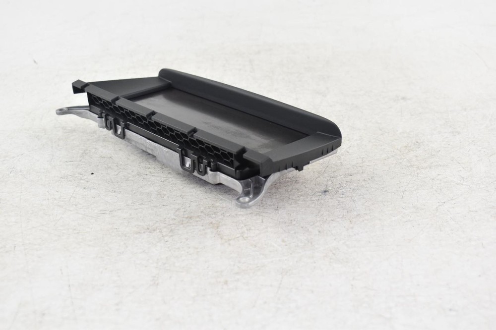 2014 BMW X3 8.8 Display Screen - Used, No Anti-Theft Code, Needs Reprogramming