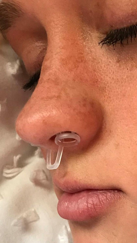 FreeFlow Anti Snoring Solution - Trilateral Chin Strap 4 sets Nasal Dilators