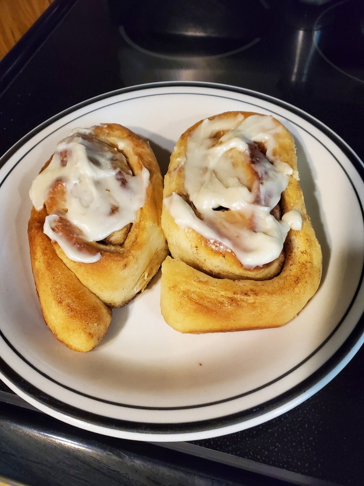 Homemade Cinnamon Rolls With Cream Cheese